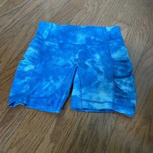 Lululemon tye dye run shorts with pockets size 4